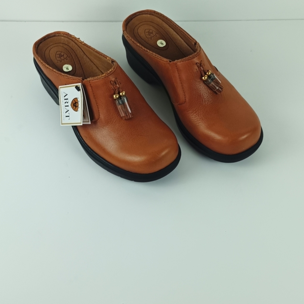 Ariat's Women's Tan Leather Clogs Size 8